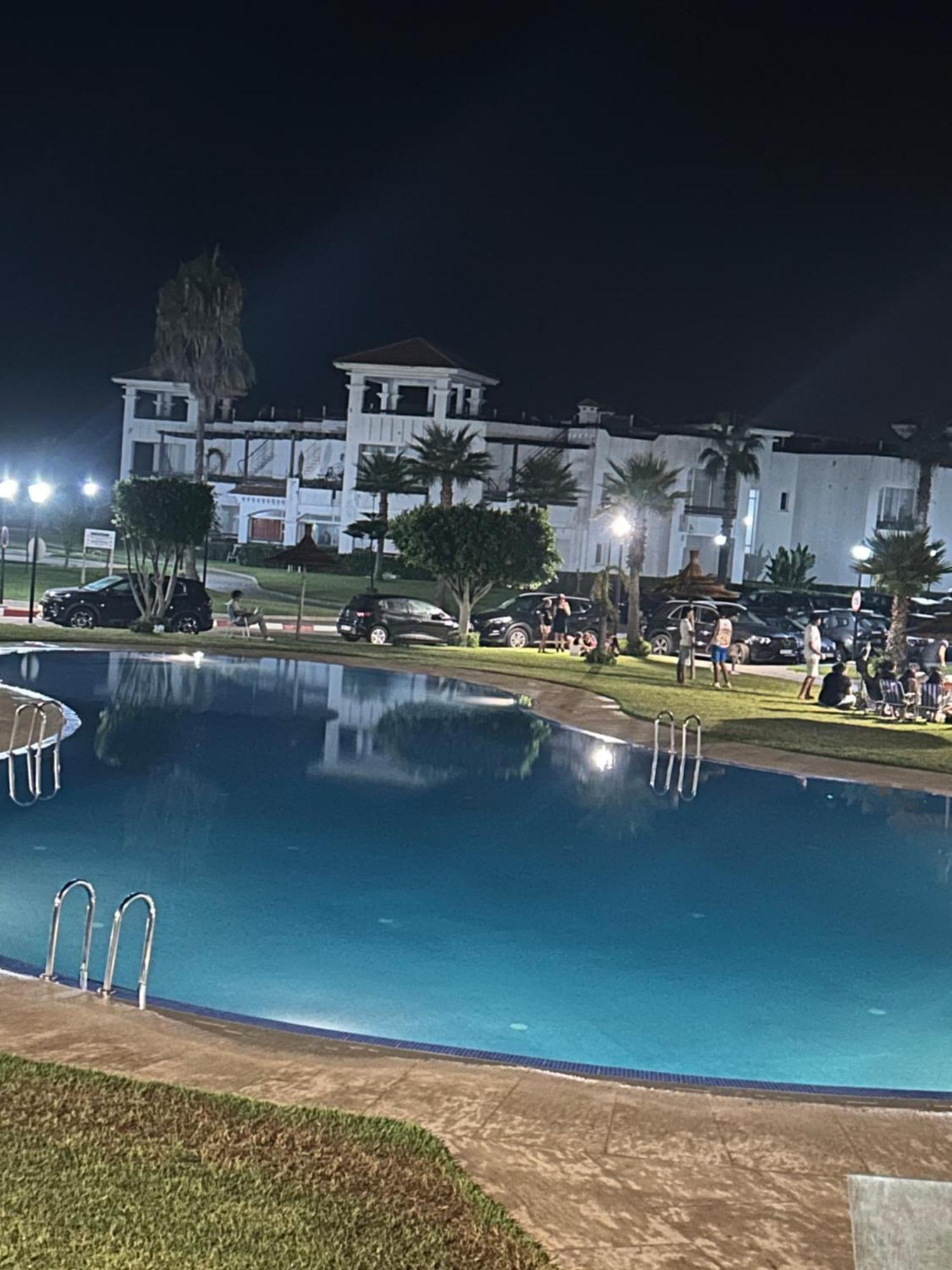 Appartement Pied Dans L Eau A Residence Beralmar Асила Экстерьер фото